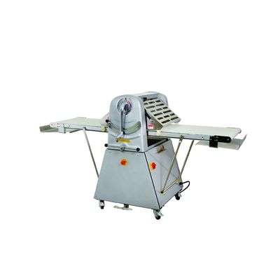 rullo automatico della pasta del burro europeo di stile della macchina di Sheeter della pasta del croissant di 0.3-50mm